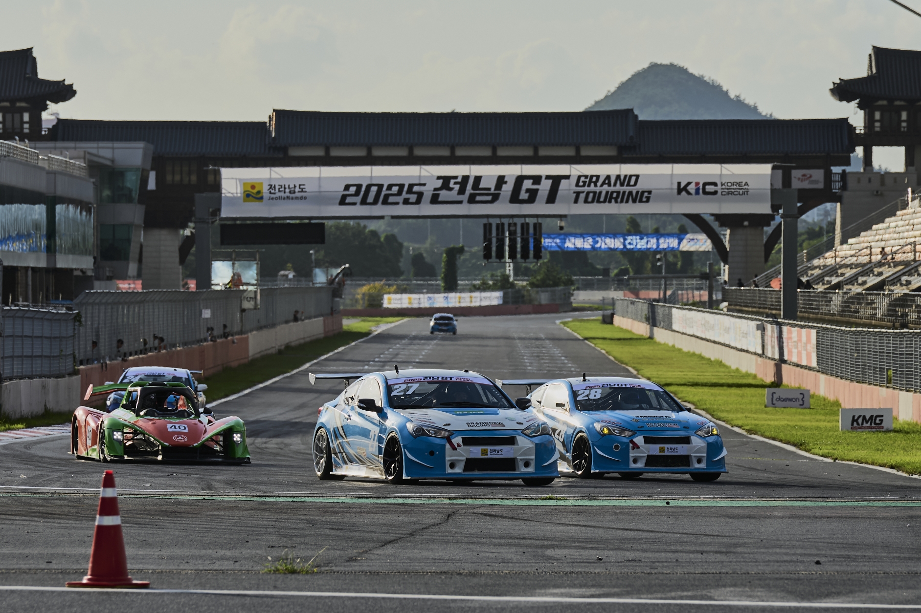 0920 CJSR 전남GT day1 전남내구 결승 경합 194.jpg